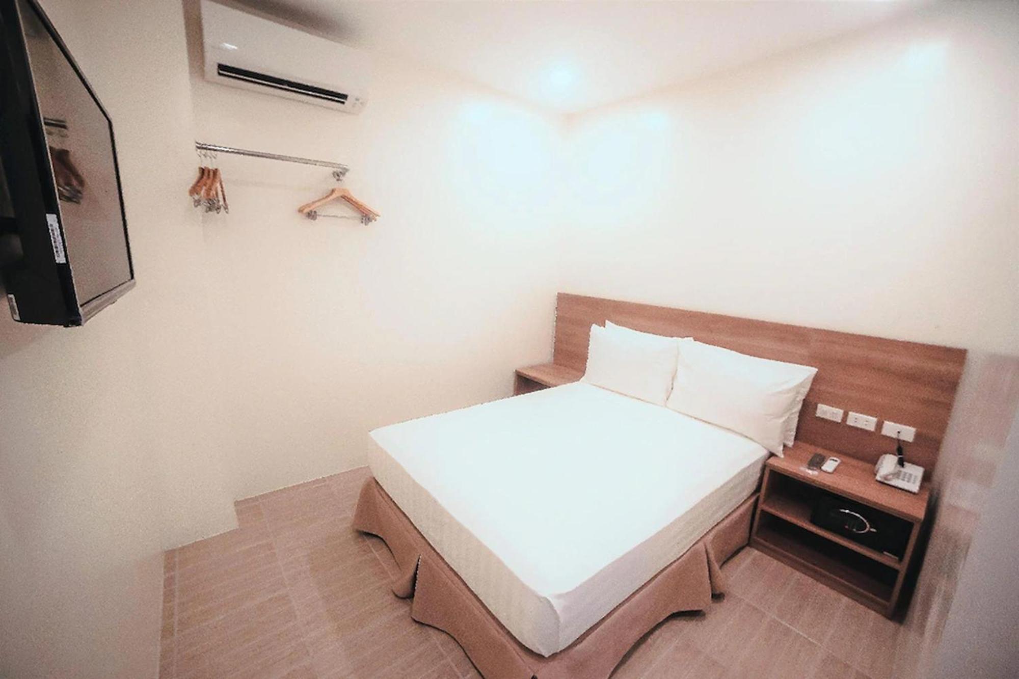 Trip Inn Near Airport Or City Center Legazpi Extérieur photo